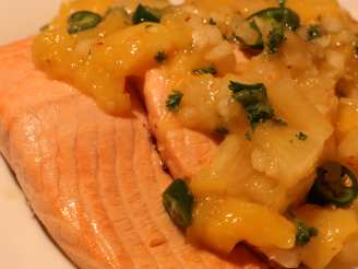 Grilled Salmon W/Pineapple Salsa