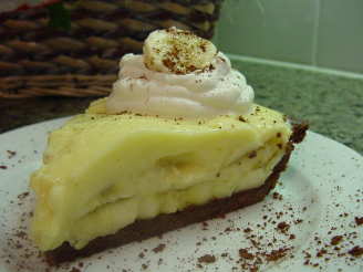 Old-Fashioned Banana Cream Pie With Chocolate Pastry