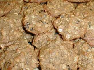 Oatmeal Raisin Persimmon Cookies