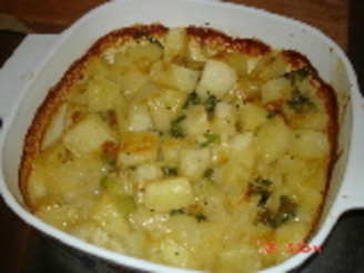 Potatoes au Gratin with Brie and Chives