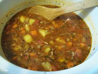 Easy Slow Cooker Beef Veggie Soup
