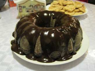 Amazing Solan Family Chocolate Cake (Aka 3-Hole Cake)