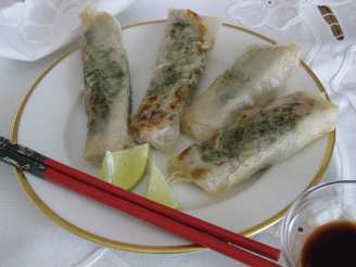 Tuna Spring Rolls With Lime/soy Sauce