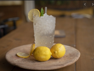 Easy Peasy Homemade Lemonade