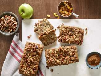 Spiced Apple-Pecan Loaf With Pecan Praline Topping