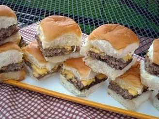 Mini Cheeseburger Sliders