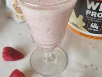 Healthy Strawberry Protein Smoothie
