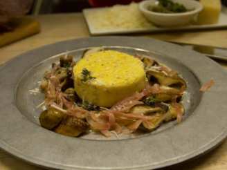Baked Grits With Parmesan Sauce, Mushrooms and Ham