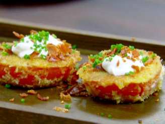Fried Red Tomatoes With Sour Cream and Prosciutto