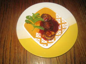 Pan Seared Diver's Sea Scallops With Fresh Blackberry Coulis