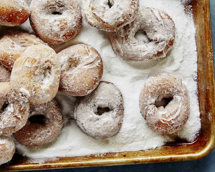 Recipe: 'Churros' (Spanish donuts). Spanish cuisine