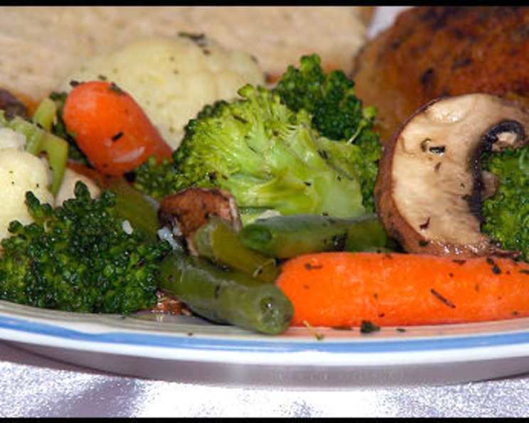 Instant Pot Steamed Vegetables (broccoli, cauliflower, & carrots)