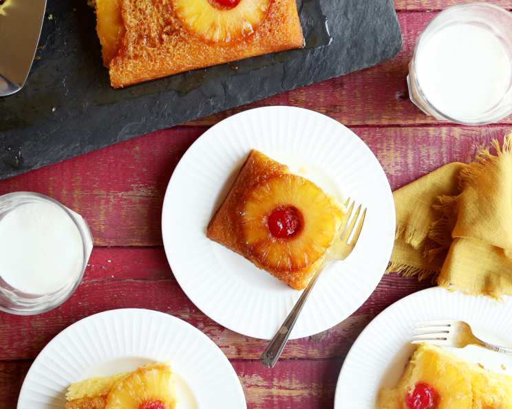 Easy Pineapple Upside-Down Cake Recipe - BettyCrocker.com