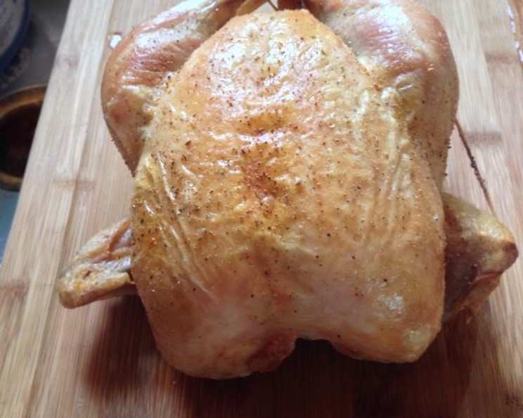 Organic Air-Chilled Whole Roasting Chicken