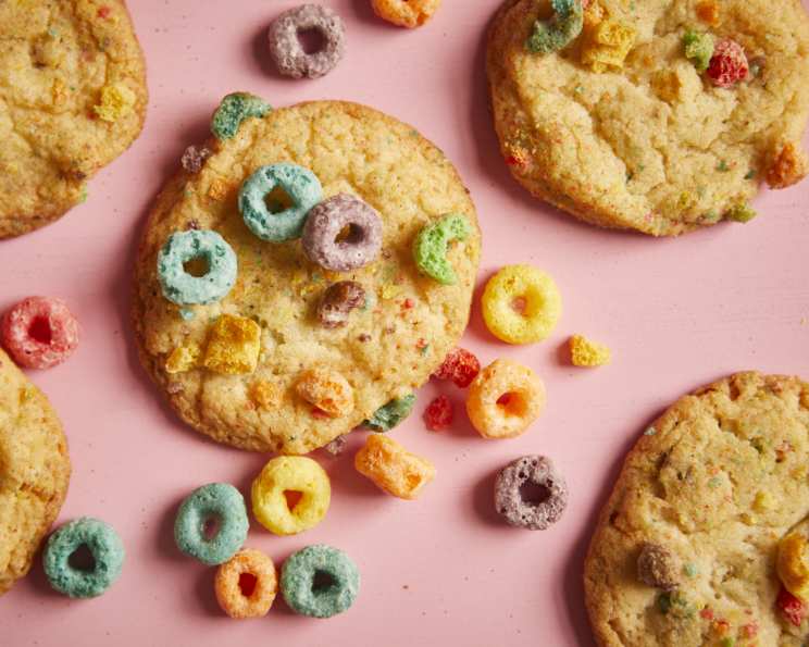 Soft-Baked Froot Loops Sugar Cookies Recipe