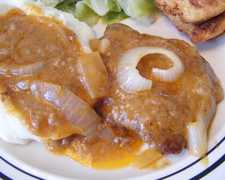 Onion Gravy Smothered Steak  Old Fashioned Southern Recipe!