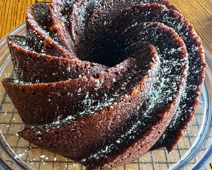 Hot Chocolate Buttered Rum Bundt Cake • The Crumby Kitchen