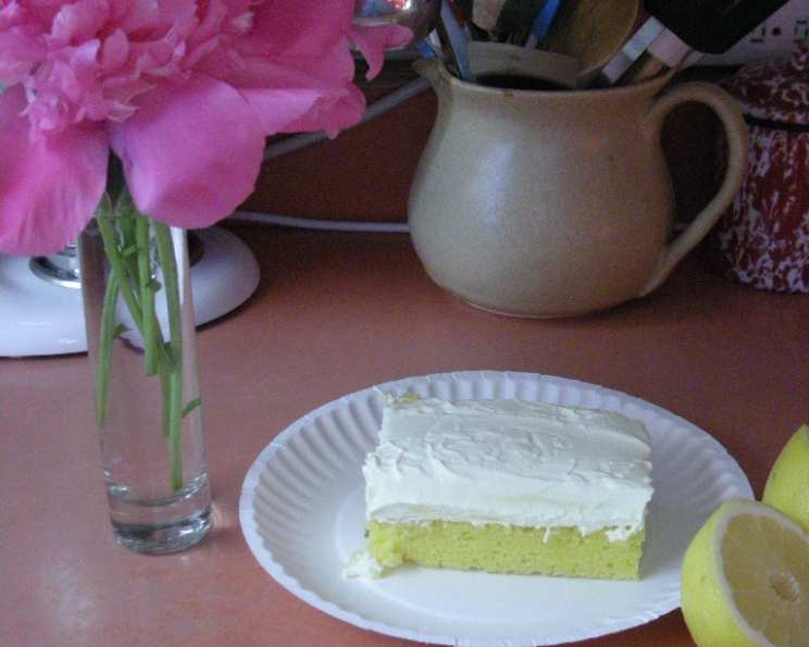 Lemon Icebox Cake {Easy No-Bake Lemon Dessert Recipe}