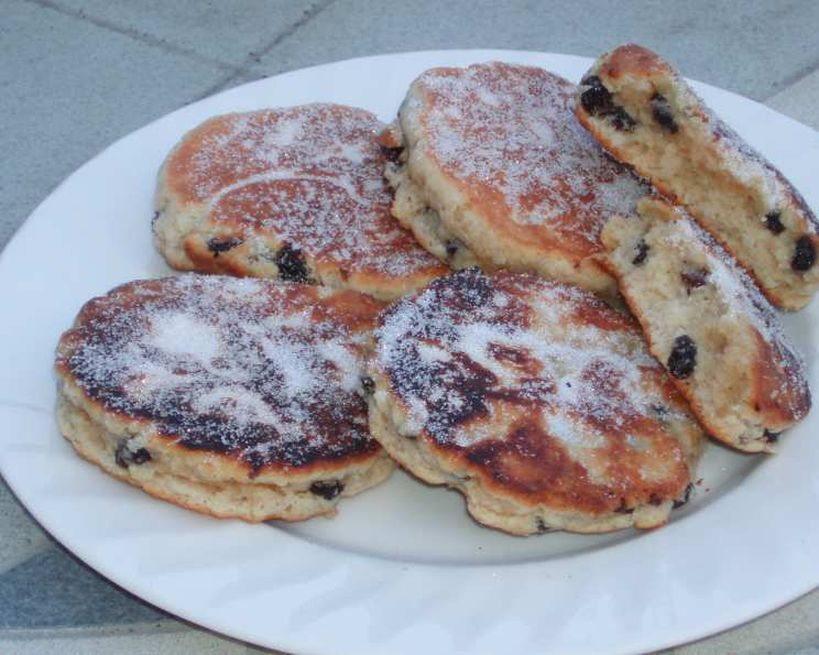 Welsh Cakes – Daffodil Kitchen