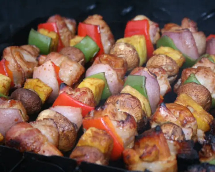 Chicken deals bacon kabobs