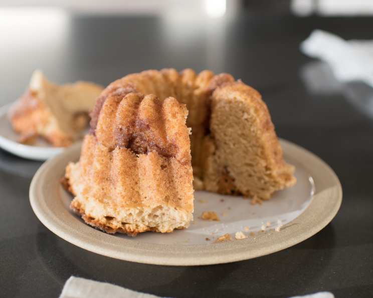Easy and Moist Mini Bundt Cakes - Frosting and Fettuccine
