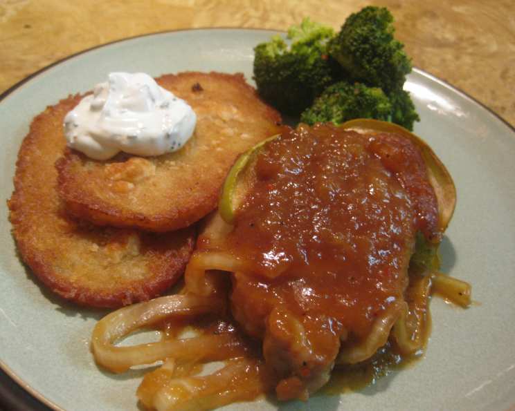 Baked Pork Chops & Apple Gravy Recipe