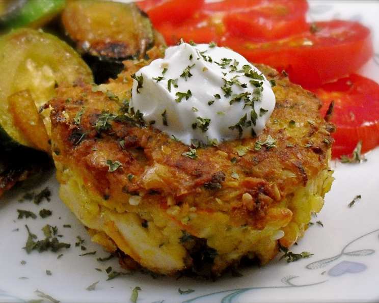 Chickpea and Tuna Cakes With Lemon Cream Recipe
