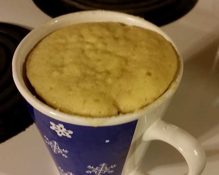 Yellow Cake in a Mug Recipe 