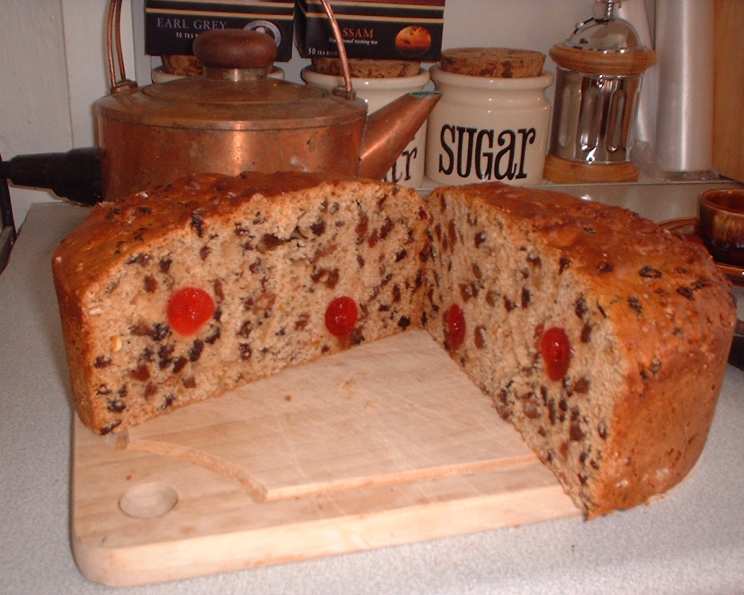 Scottish Tea Bread (Fruit Loaf or Bara Brith) - Christina's Cucina