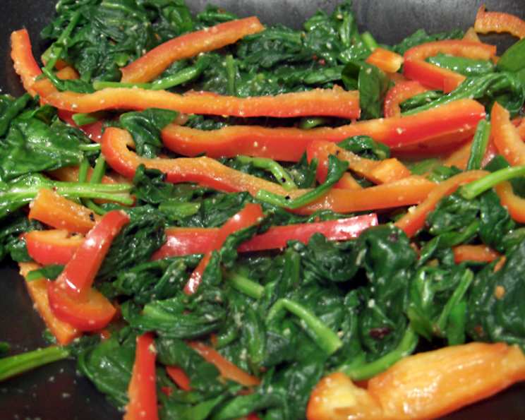 Garlic Spinach & Bell Peppers Recipe