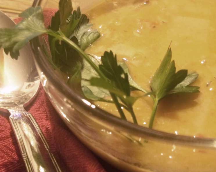 Classic Canadian Dishes: Split Pea Soup - Canadian Food Focus