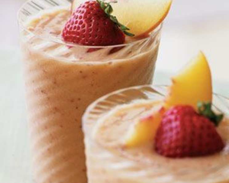 Banana, Strawberry, Peach Smoothie Recipe