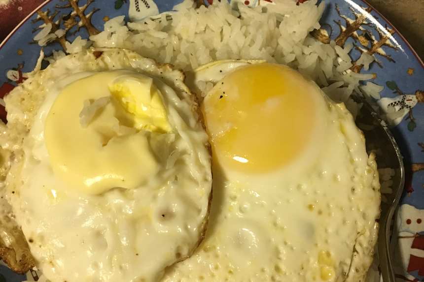 Sunny-Side Up Fried Eggs Recipe