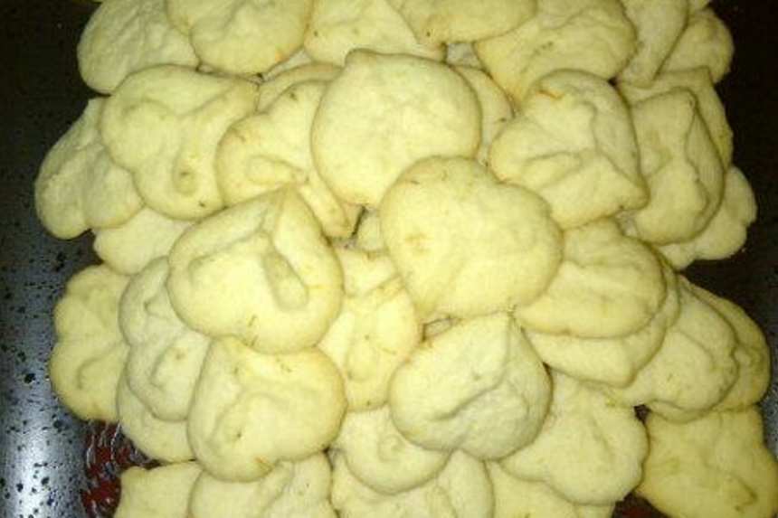 Bake Better Spritz Cookies With Cornstarch