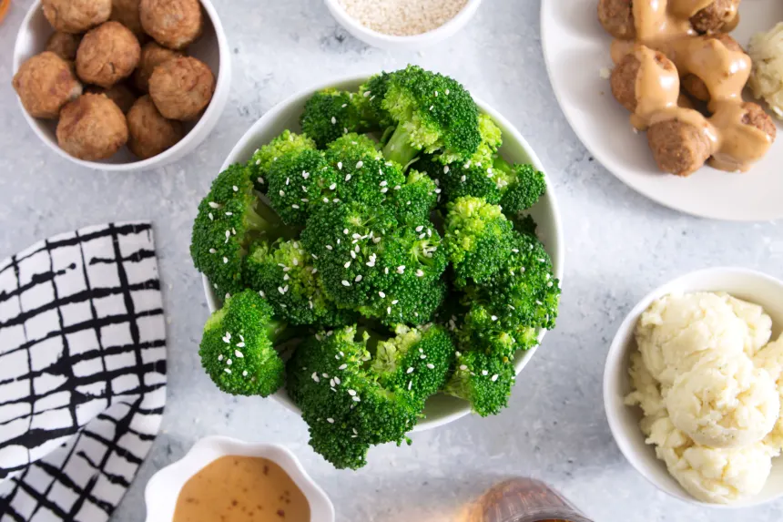 Sesame Broccoli, Really..it's Good! Recipe - Food.com