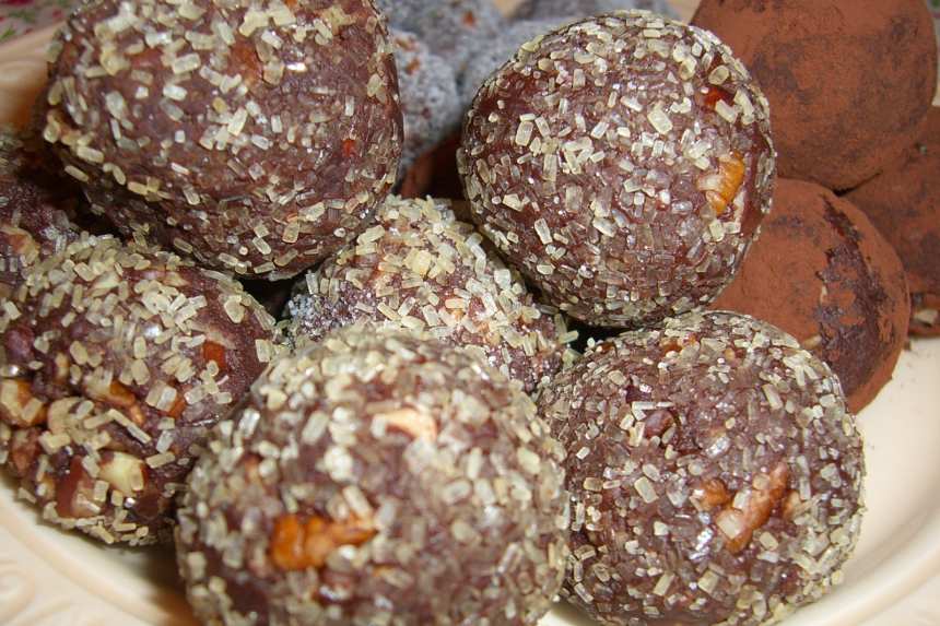 Kentucky Bourbon Balls Recipe