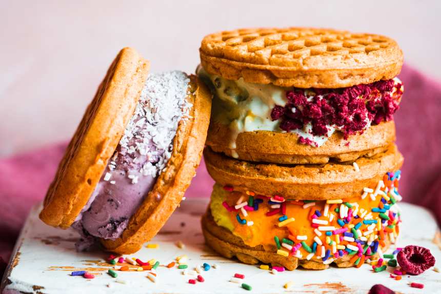 Mini Waffle Ice Cream Sandwiches Recipe - L'Eggo With Eggo®