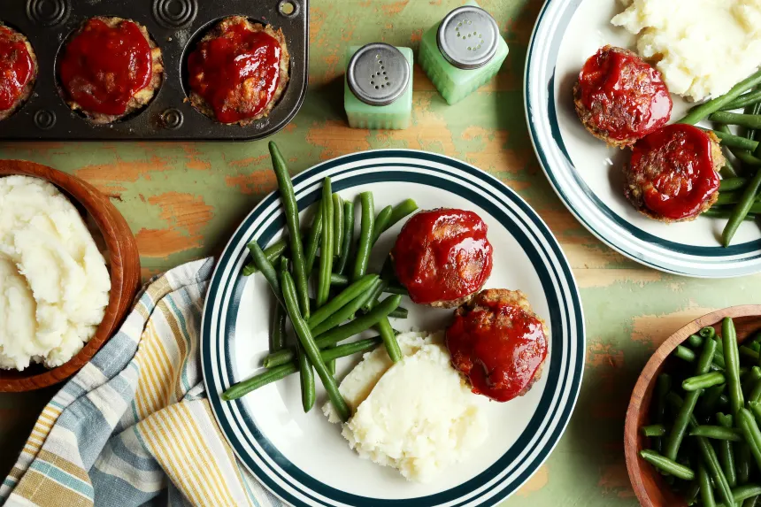 Easy Mini Meatloaf Muffins - Ways to my Heart