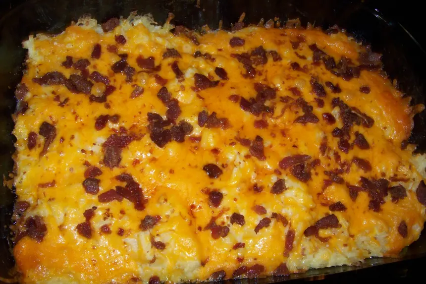 Addicting Cheesy Potato Casserole Recipe - Food.com