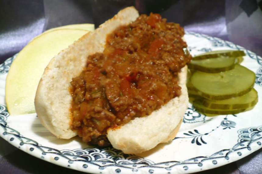 Saucy Sloppy Joes Recipe - Food.com