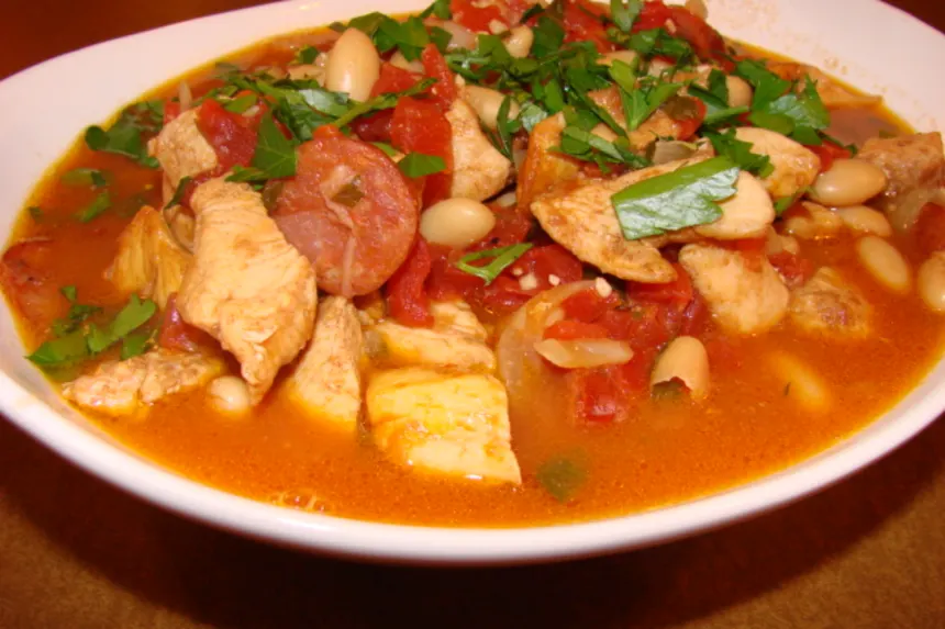 Paprika Chicken With Cannellini Beans Quick Easy Recipe Food paprika-chicken-with-cannellini-beans-quick-easy-recipe-food