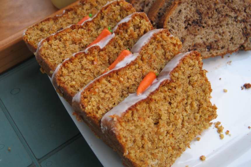 Swiss carrot cake - Minh Cakes