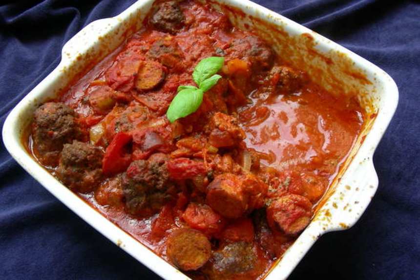 Italian Tomato Sauce With Meatballs and Sausage Recipe