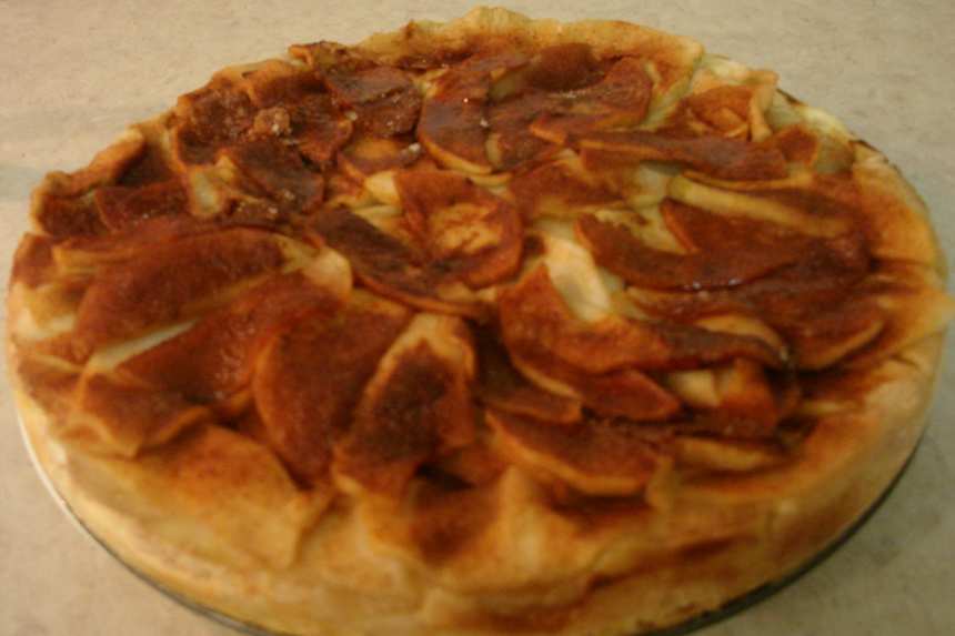 Apple Cheesecake Recipe - Dessert.Food.com