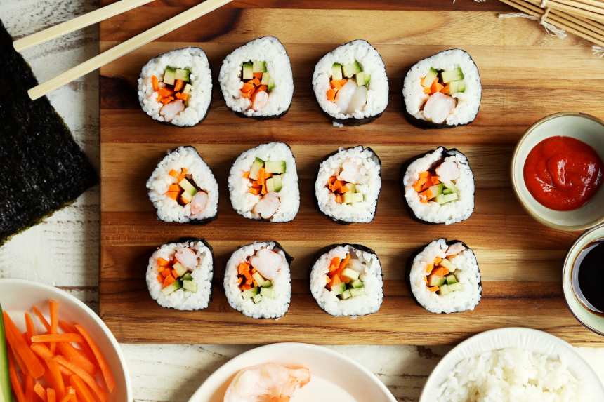 Simple Sushi Maker, Thin Roll, DIY Homemade Sushi