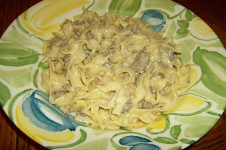 Creamy Hamburger Gravy With Noodles Recipe