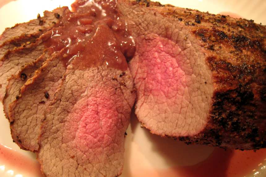 Sous Vide Beef Tenderloin with Port Wine and Garlic Recipe