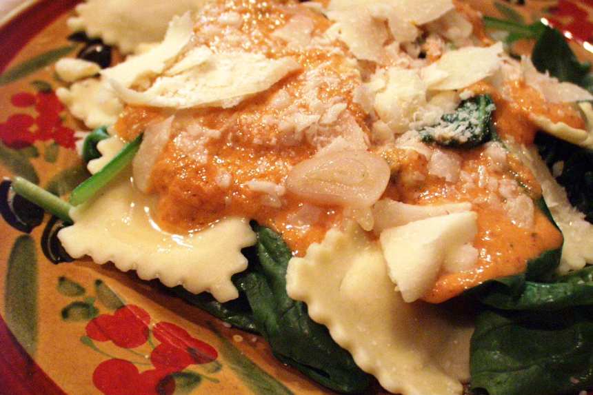 Spinach Ravioli Salad With Olive Oil Tomato Vinaigrette Recipe