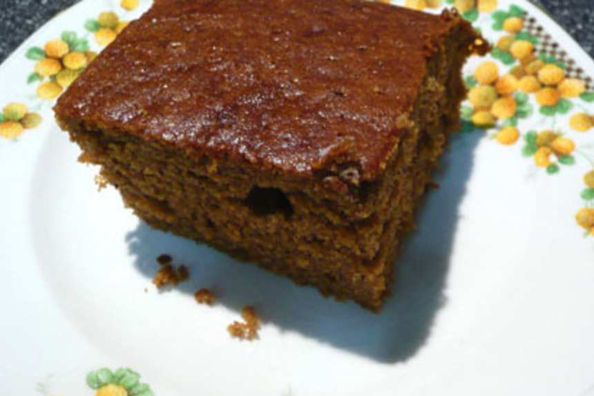 Walnut Date Loaf Cake Recipe - Healthy Life Trainer