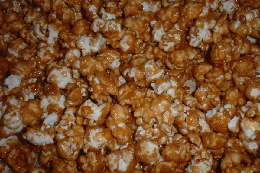 Homemade Caramel Corn with Karo Syrup - CopyKat Recipes